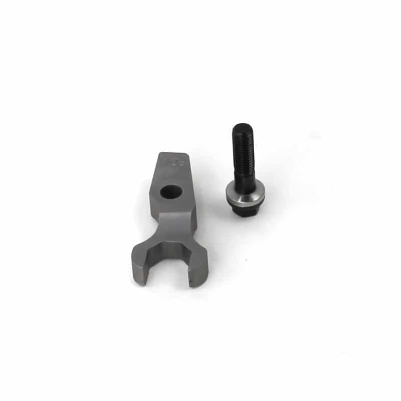 Industrial Injection GM Injector Hold Downs For 01-04 LB7 Duramax Billet With ARP Bolts