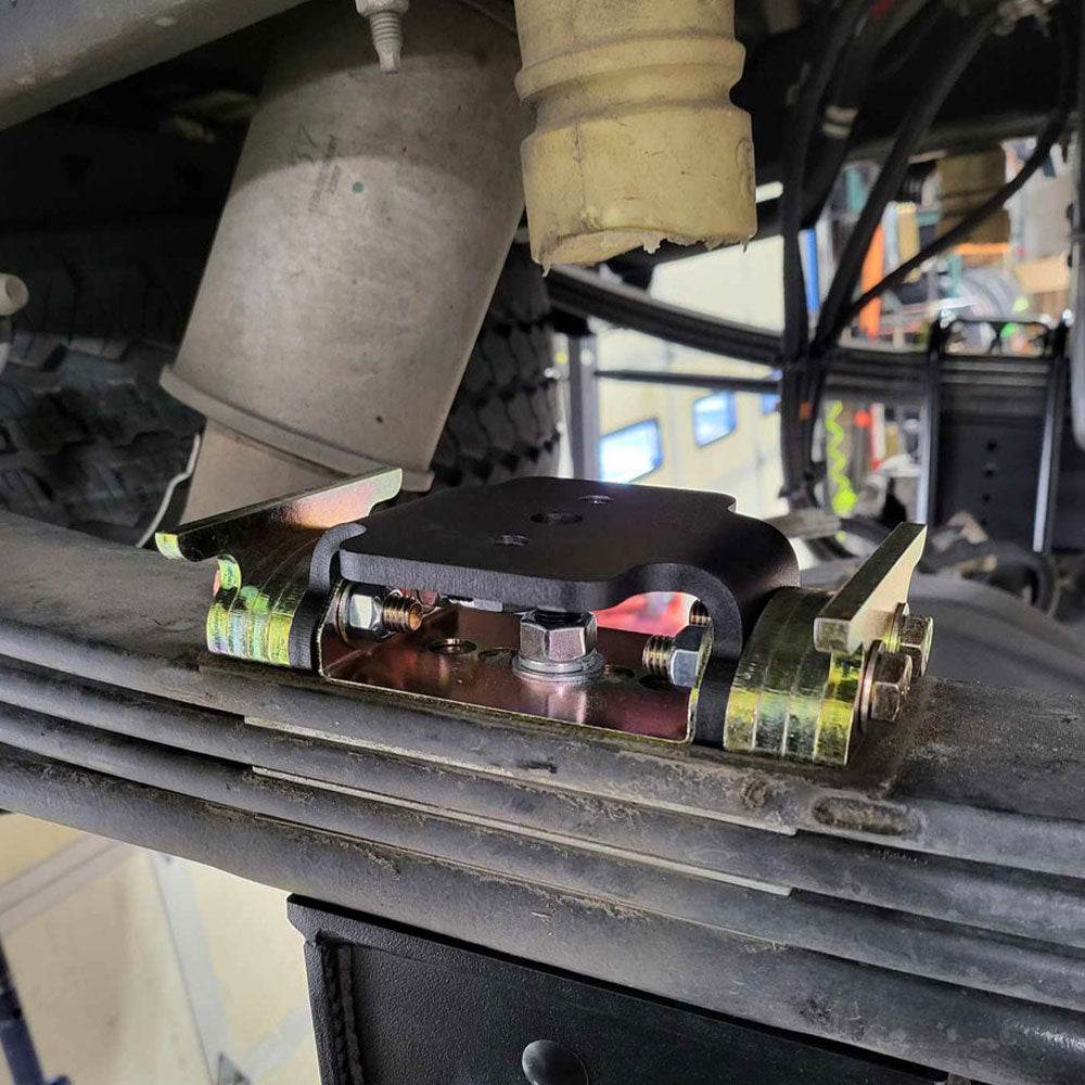 S&B F Top U Bolt Air Bag Mount for Over Spring Bags
