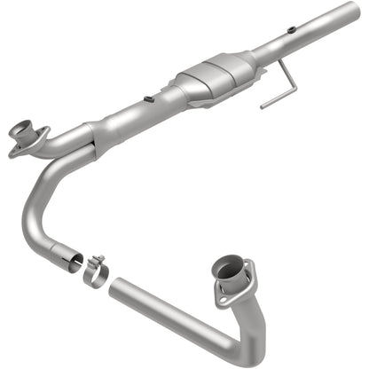 MagnaFlow OEM Grade Direct-Fit Catalytic Converter 51558