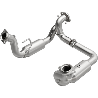 MagnaFlow OEM Grade Direct-Fit Catalytic Converter 280246