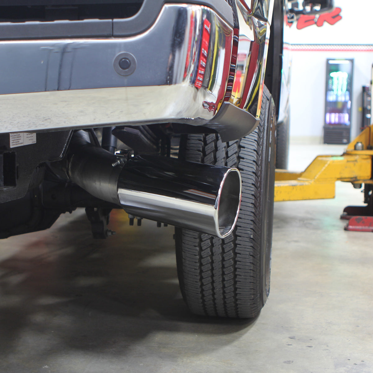 Banks Power Monster Exhaust System 2017-26 Ford F250/F350/F450 6.7L Power Stroke - 49795