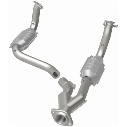 MagnaFlow OEM Grade Direct-Fit Catalytic Converter 49580
