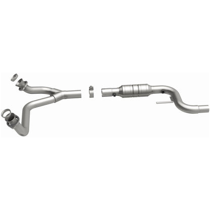 MagnaFlow OEM Grade Direct-Fit Catalytic Converter 51090