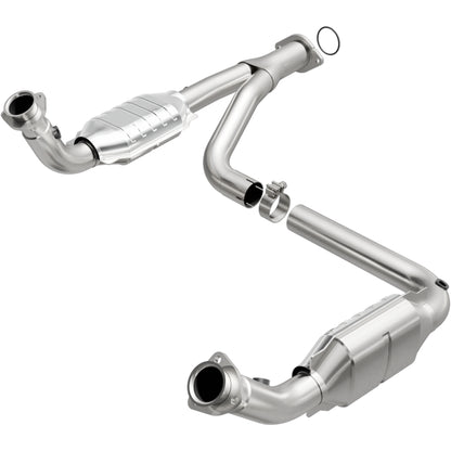 MagnaFlow OEM Grade Direct-Fit Catalytic Converter 49644