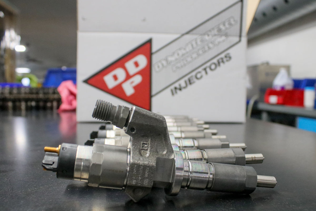 Dynomite Chevy Duramax 01-04 LB7 Brand New 250% Over Injector Set (SAC Nozzles)
